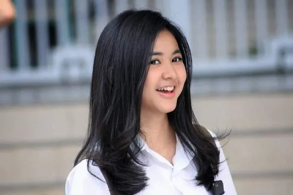 Potret transformasi Adinda Azani © berbagai sumber