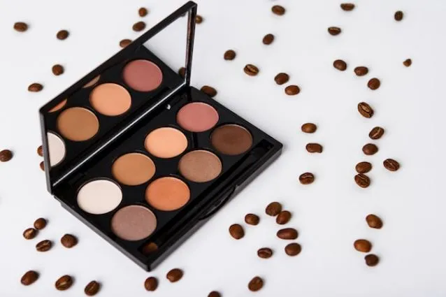 Rahasia makeup flawless ala Nikita Willy Berbagai sumber