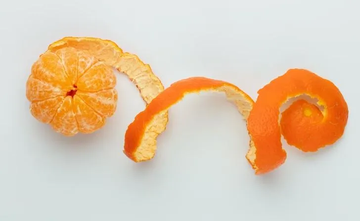 Cara membuat parfum untuk atasi bau pakai 1 jenis kulit buah Berbagai sumber