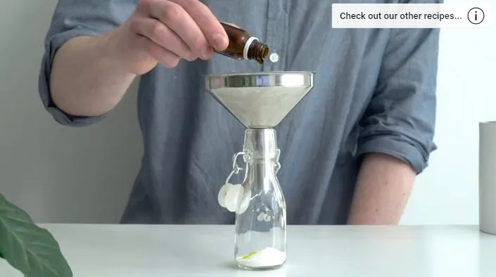 cara pudarkan gigi kuning pakai daun berbagai sumber