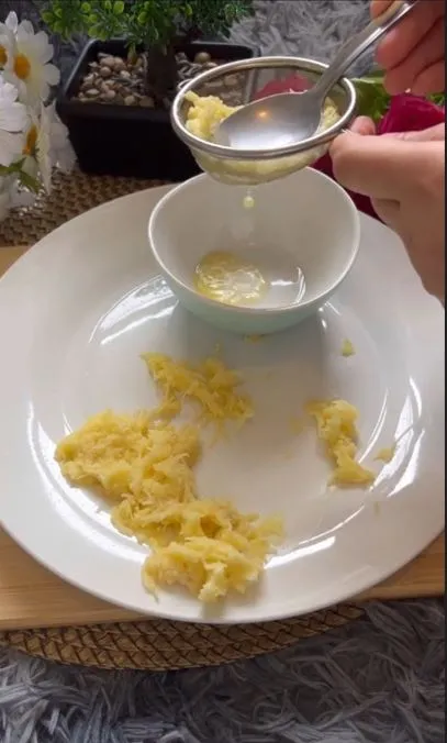 Cerahkan ketiak hitam berdaki dengan 1 umbi-umbian  Berbagai sumber