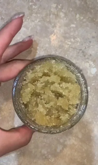 Cegah stretch mark di perut ibu hamil dengan 1 jenis minyak Berbagai sumber