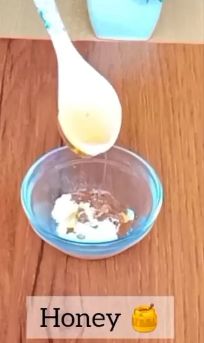 Pudarkan keriput agar wajah tetap kencang Berbagai sumber