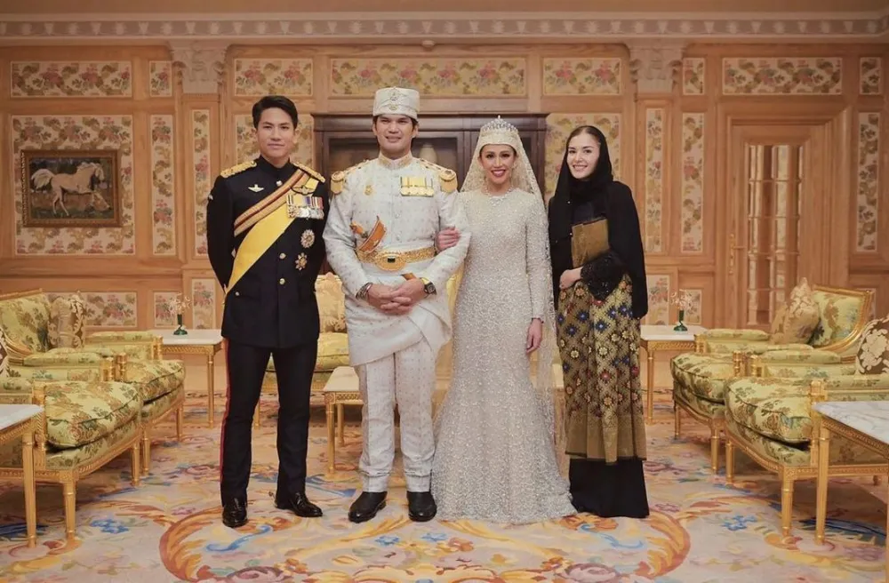 momen mesra pangeran mateen dan anisha rosnah © instagram