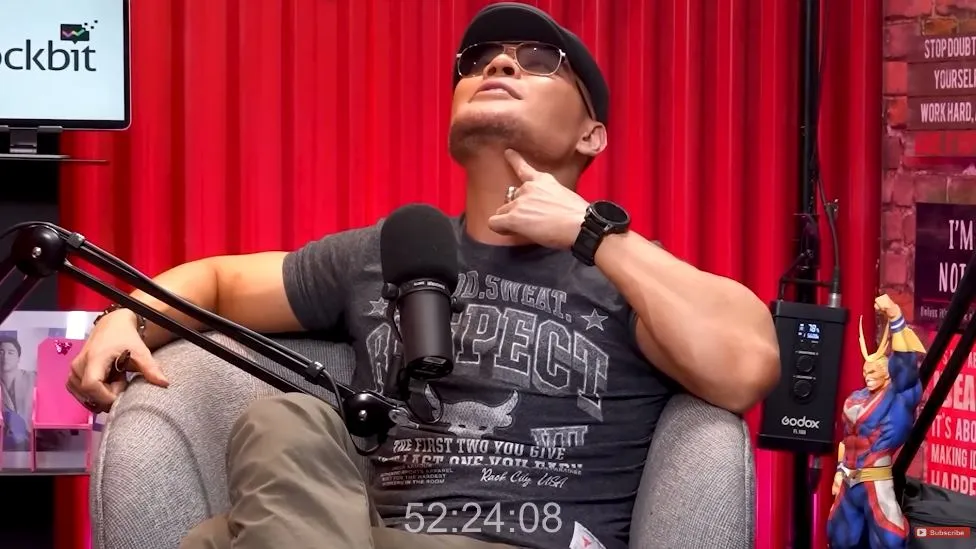 alasan deddy jalani operasi dagu © YouTube