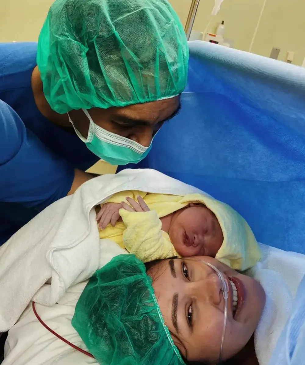 Pesona istri penyanyi pasca melahirkan © 2024 brilio.net