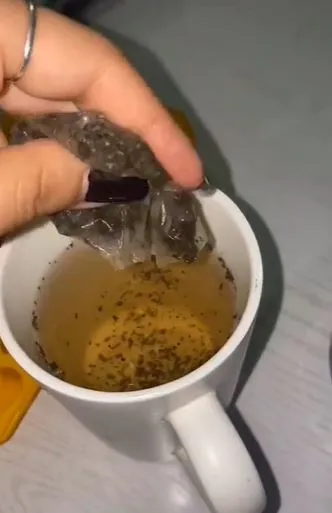 Teh hijau mata bengkak TikTok Teh hijau mata bengkak TikTok