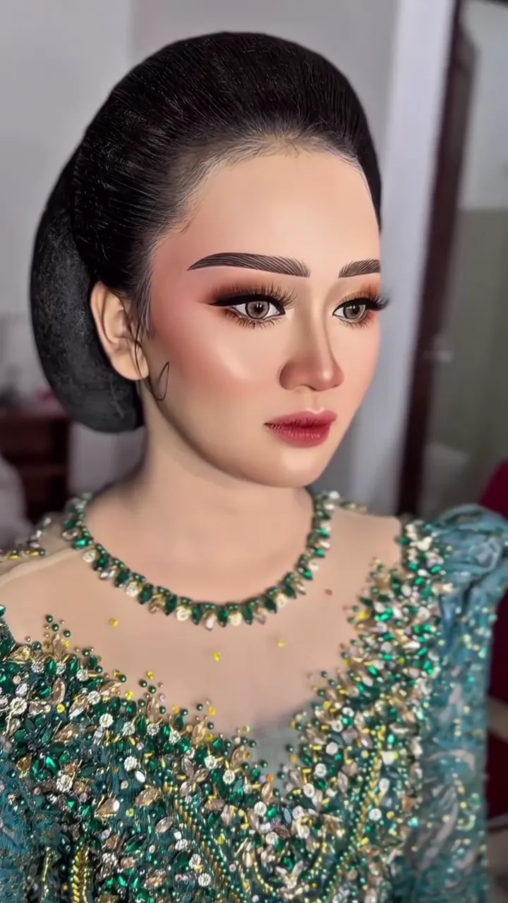 transformasi pengantin Sunda © Instagram 