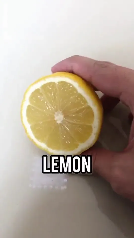 Cara baru atasi bruntusan secara alami © TikTok