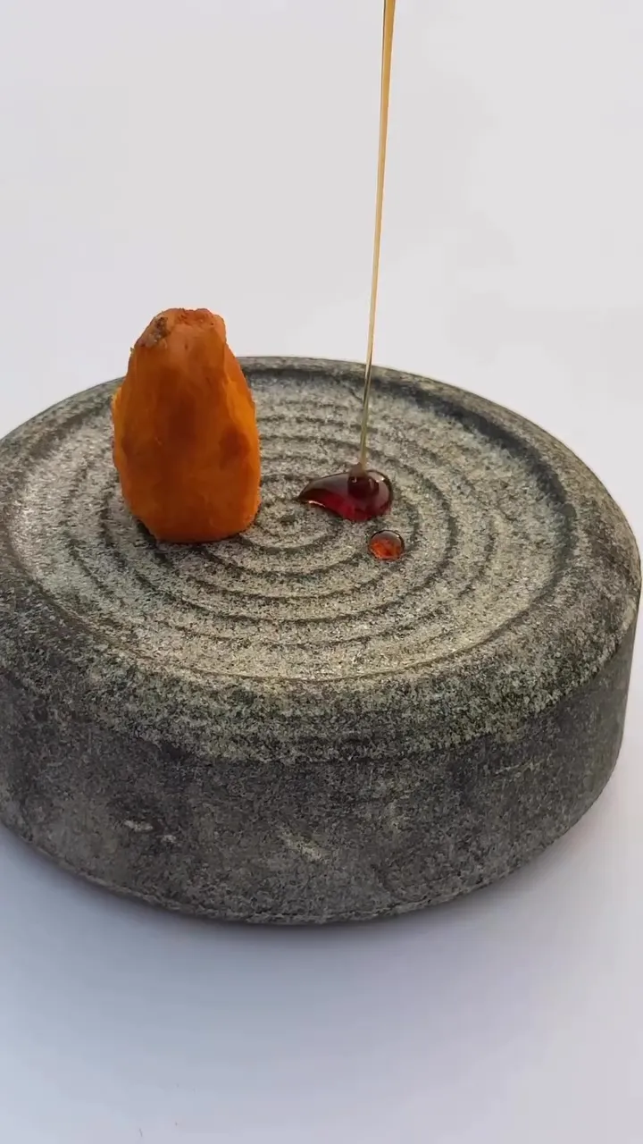 Cara hilangkan garis halus dan lingkaran hitam © Instagram