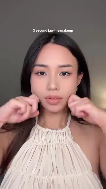 trik bikin kontur dagu © Instagram 