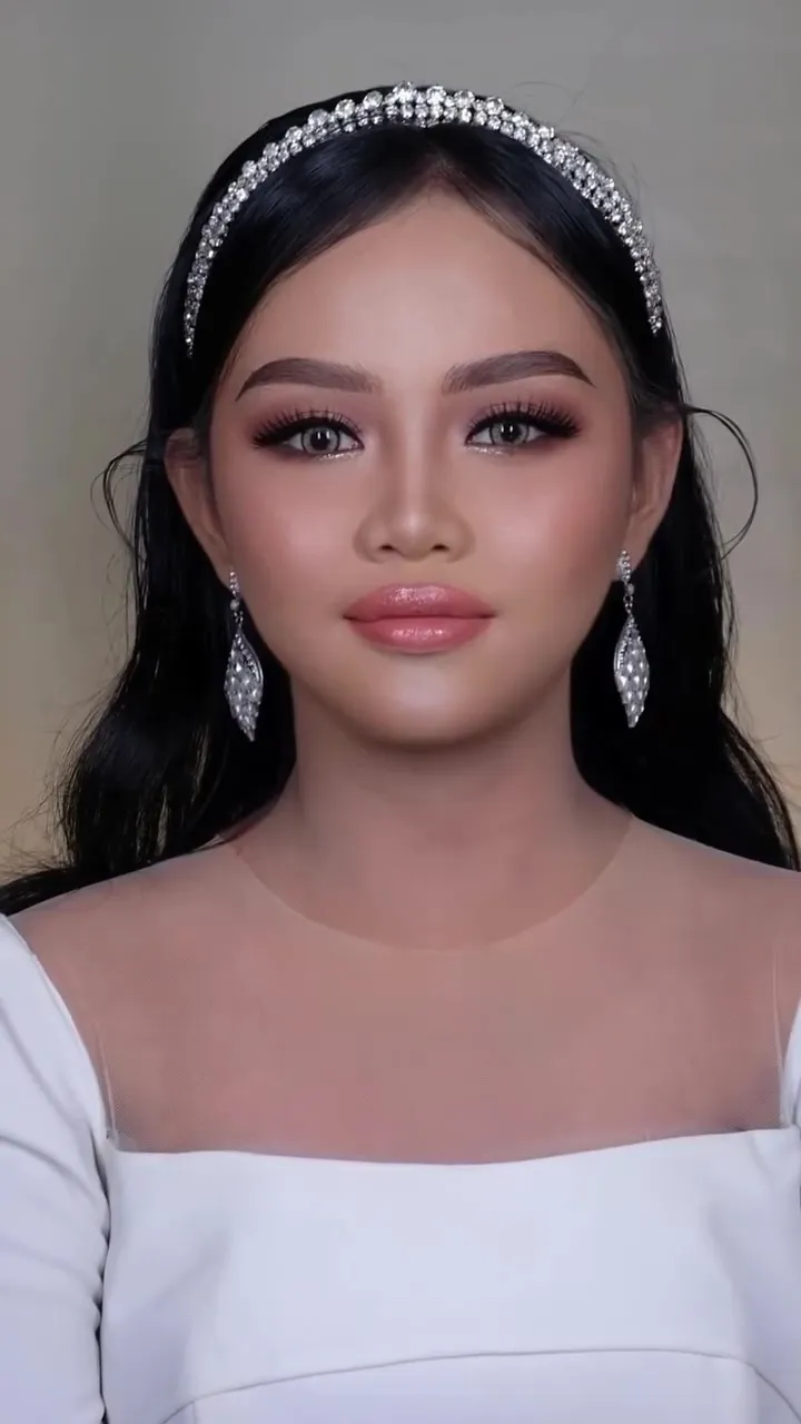 Complexion awal tampak dempul © Instagram