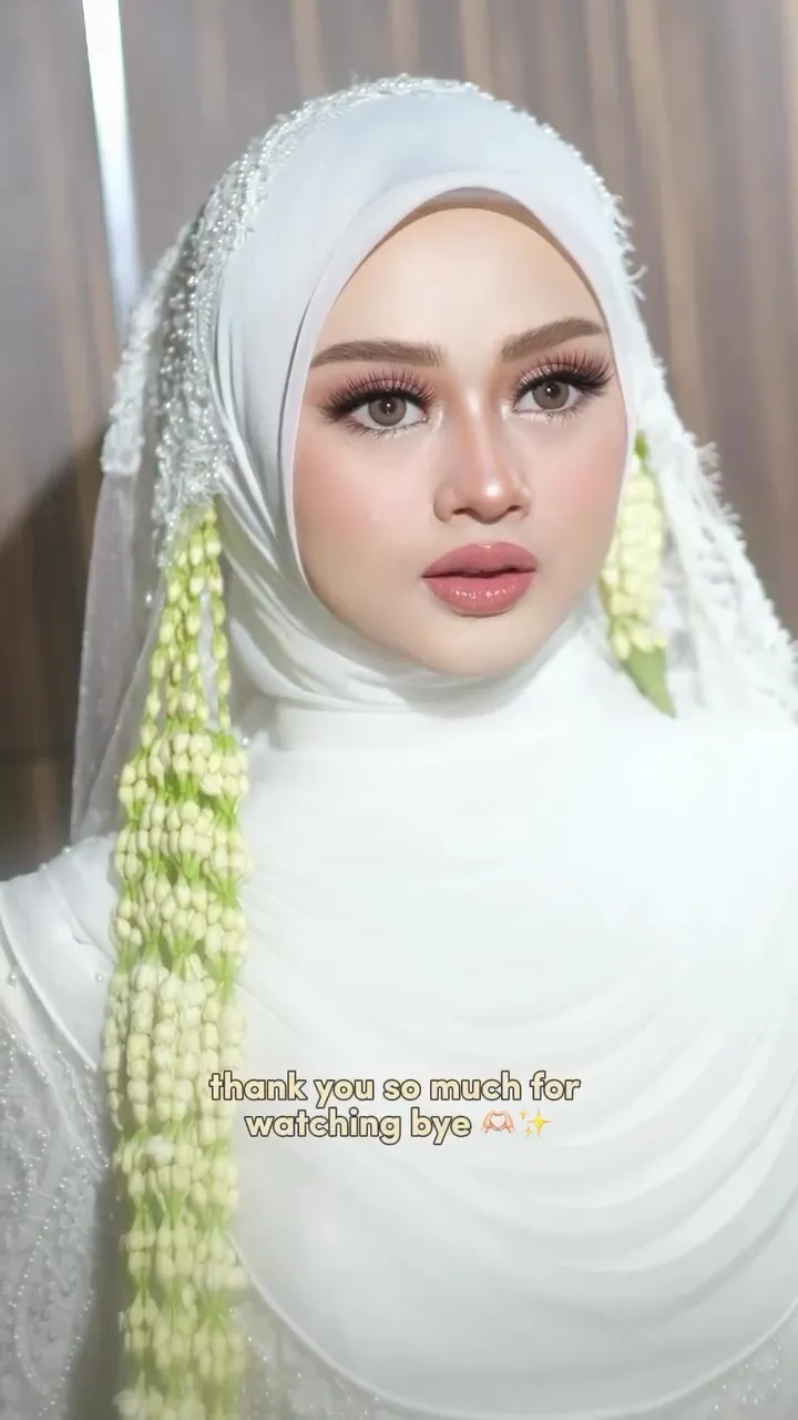 Punya jerawat aktif © Instagram