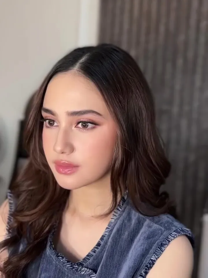 riasan pink glam © Instagram 