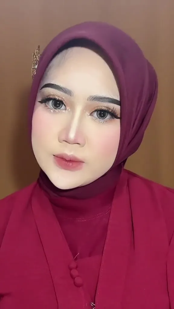 trik makeup awet © TikTok