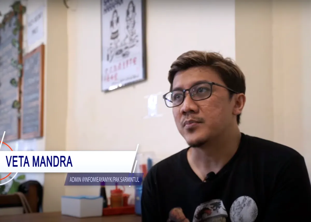 Veta Mandra, admin @infomieayamyk dan owner Mie Ayam Pak Sarmintul