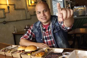 JALAN MAKAN LYMA, lezatnya daging brisket slow cooked khas Amerika