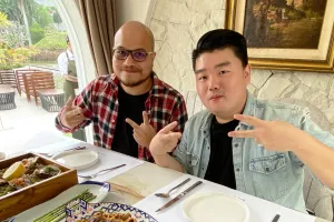 Jalan Makan Dion, makan cantik khas Mediterania di pinggir danau