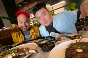 Jalan Makan Sir Loin, uniknya makan steak yang di-aging dengan bubuk kopi