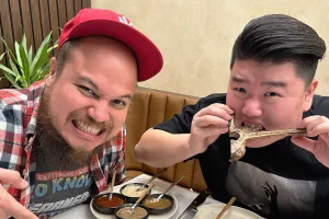 Jalan Makan Salt and Sizzle, makan steak harga Rp2 Juta per kg